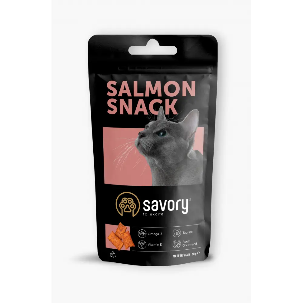 Хрумкі ласощі Savory Cats Snacks Pillows Gourmand with Salmon для дорослих вибагливих котів подушечки з лососем 60 г